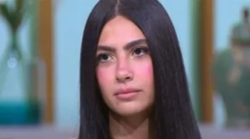 جمال مصري أصيل.. هدى المفتي وسلمى أبوضيف على سجادة جو أواردز الحمراء